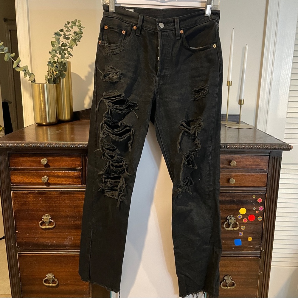 Levi’s Premium distressed 501 jeans size 0